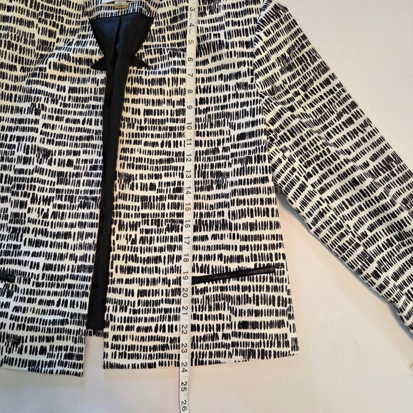 NWT -- Calvin Klein Women’s Plus 18W Black & White Printed Open Front Blazer - Picture 5 of 13